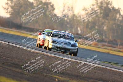 media/Jan-13-2024-CalClub SCCA (Sat) [[179f4822a7]]/Group 7/Sunset (Race)/